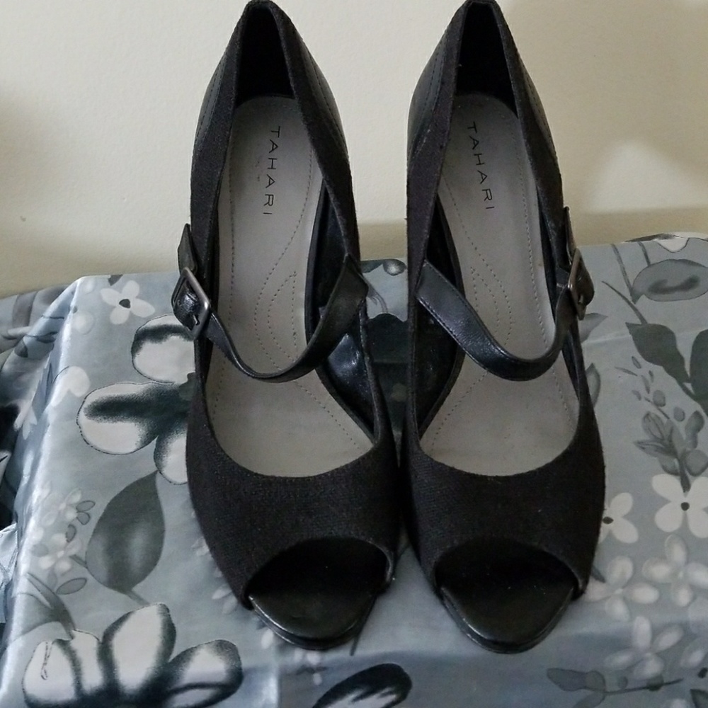 Tahari Peep Toe  Mary Jane Heels